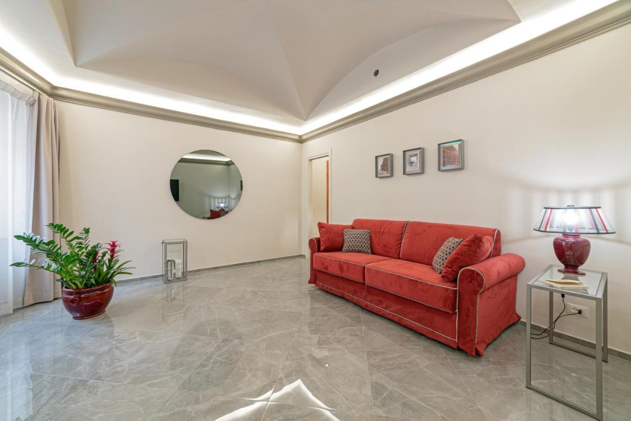 Bmga L Viapaola43 Palace Rome Luaran gambar