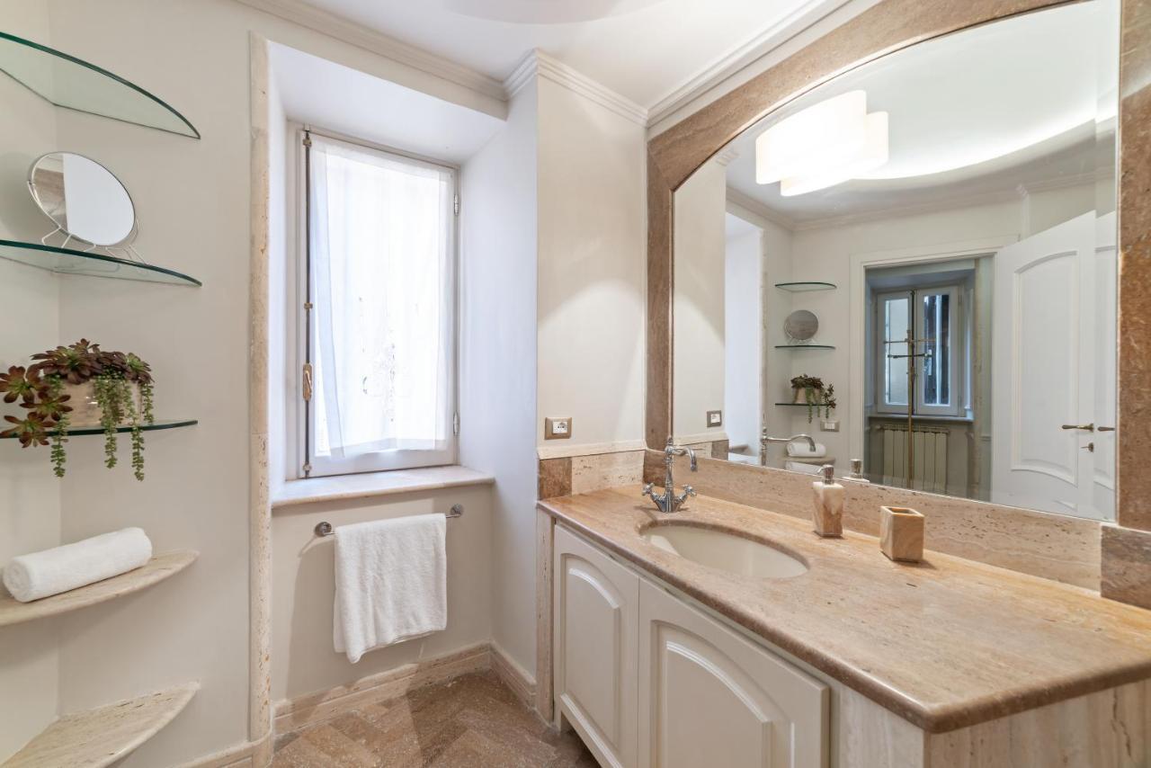 Bmga L Viapaola43 Palace Rome Luaran gambar