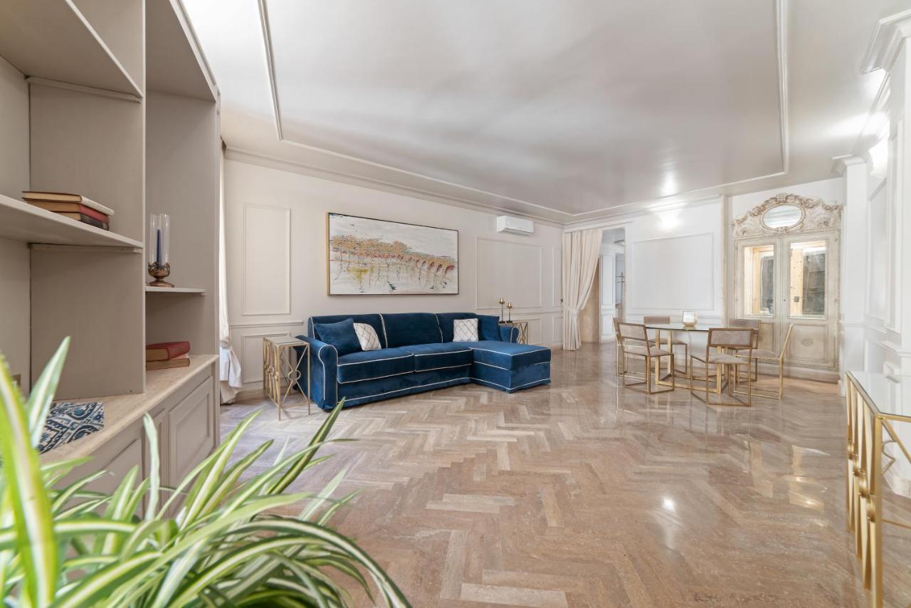 Bmga L Viapaola43 Palace Rome Luaran gambar